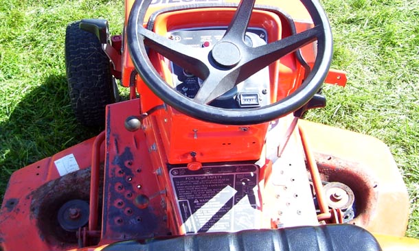 Allis Chalmers 920 transmission photo