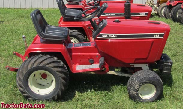 Cub Cadet 982