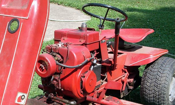 Wheel Horse Lawn Ranger L-155 Uni-Drive engine photo