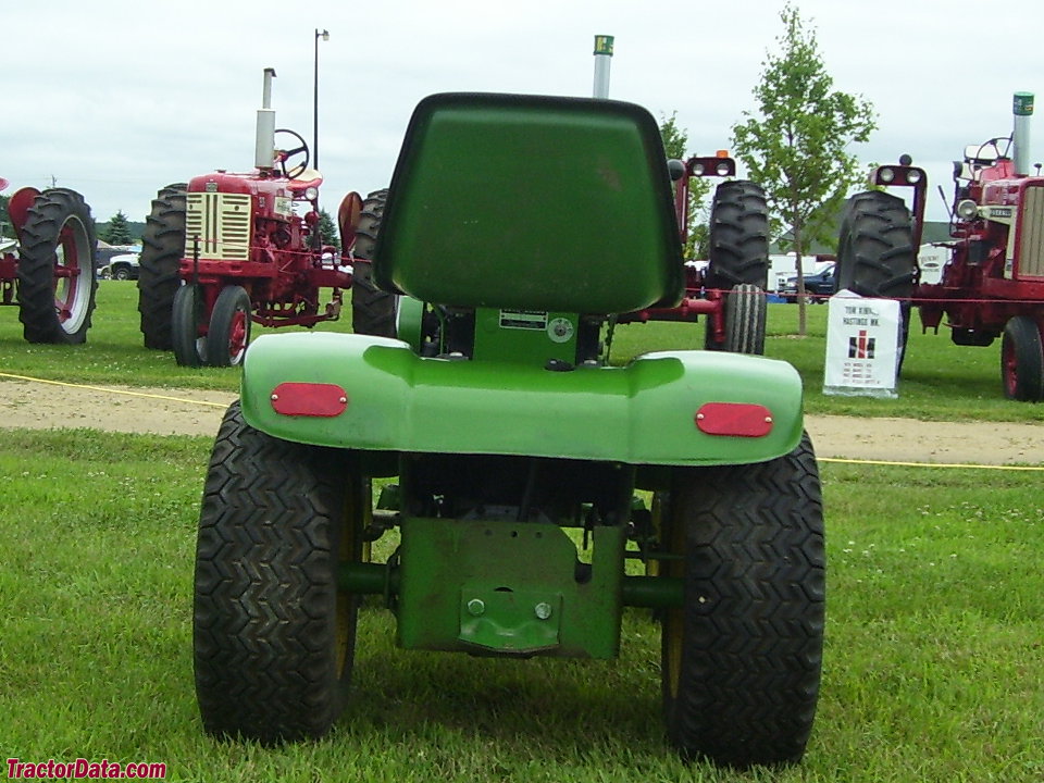 John Deere 120 tractor photos information