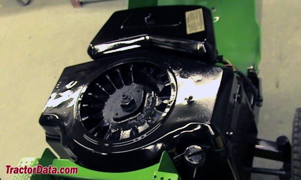 John Deere 116 engine photo