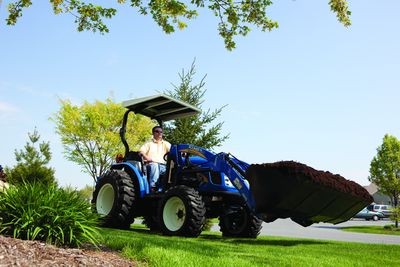 New Holland Boomer 40 with loader