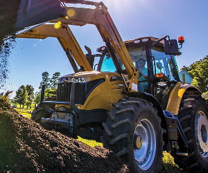 Challenger MT400E Series Tractor.