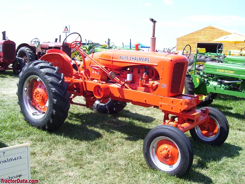 Allis-Chalmers WD with wide front end