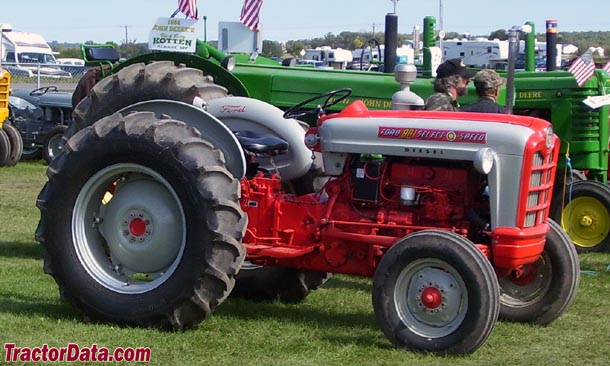 901+Ford+Powermaster TractorData.com Ford Powermaster 881 tractor photos information