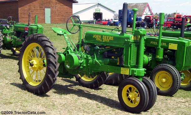 John Deere A tractor photo