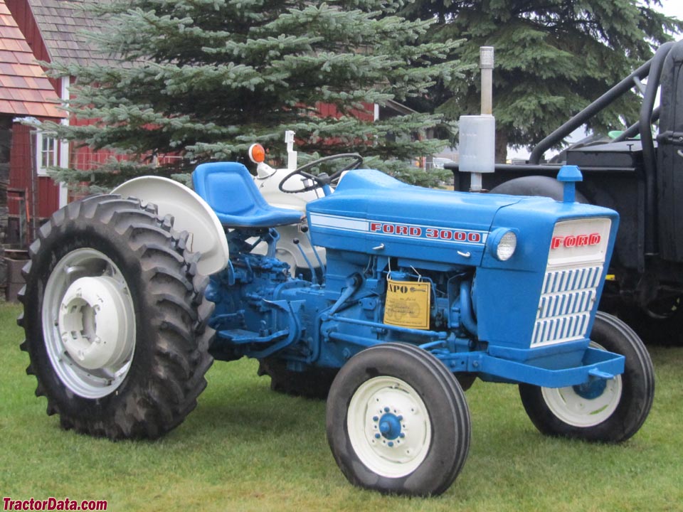 Where were 3000 ford tractors built #5