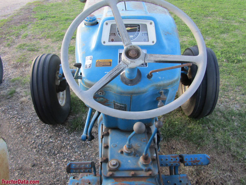 Ford 5000 tractor photos information