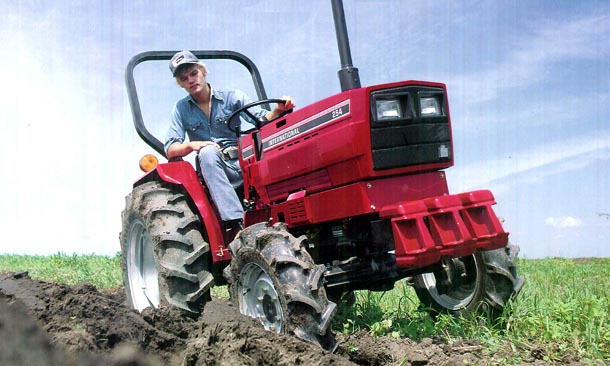 International Harvester 254 tractor photo