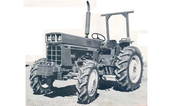 International Harvester 483 tractor photo