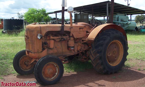 Case 500, left side