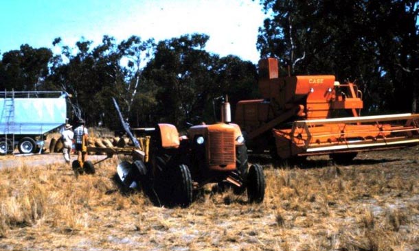 Case 500 with Conner Shea 18 plow in 1965. New South Wales, Australia.