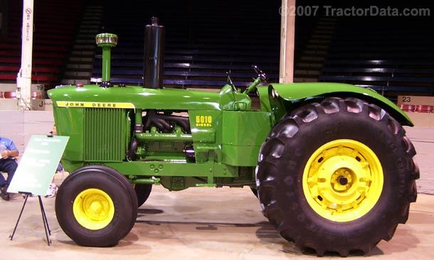 John Deere 5010 tractor photo