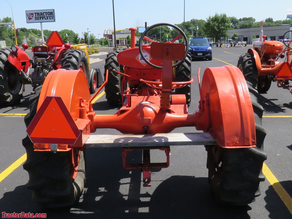 Allis Chalmers WC tractor photos information