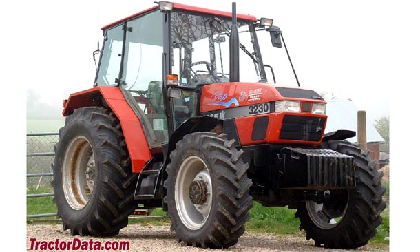 Case IH 3230 front-right view