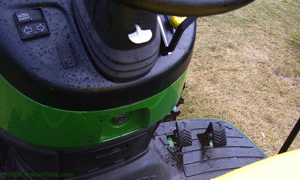 John Deere 3520 PowrReverser transmission photo