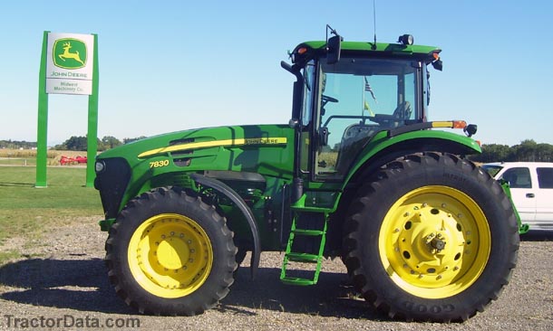 John Deere 7830 tractor photo