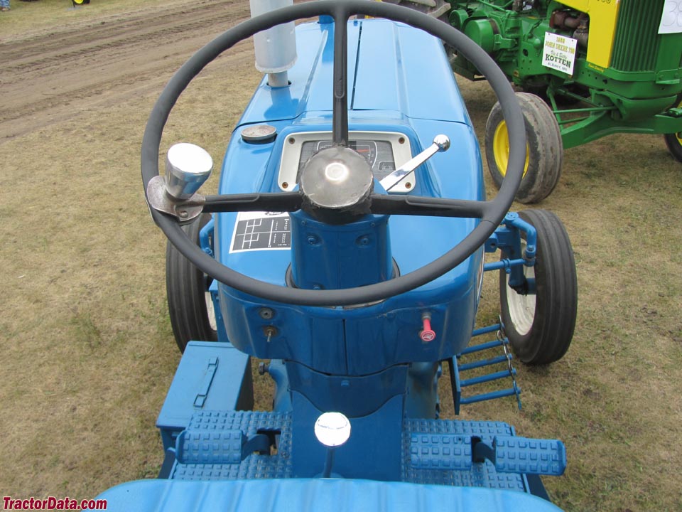 Ford 4000 tractor photos information