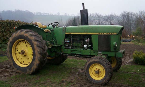 http://www.tractordata.com/photos/F003/3942/3942-td3b.jpg