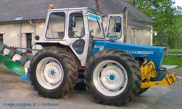 county tractor similitude