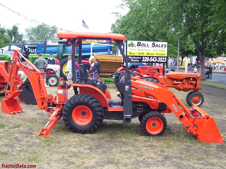 Kubota B26, right side.