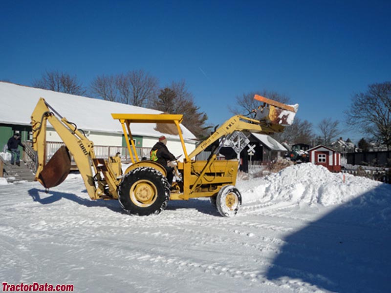 Ford 420 backhoe, right side.