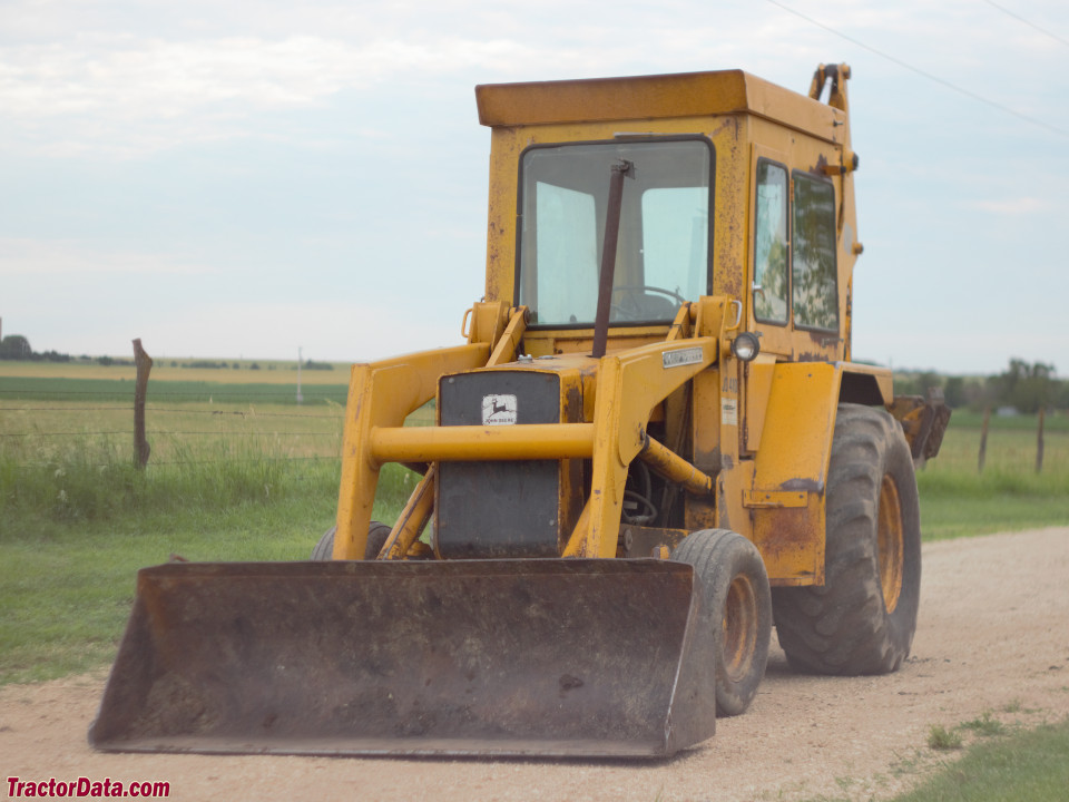 John Deere 410