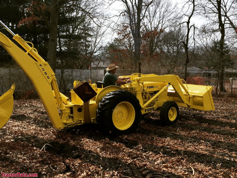 Ford 4500 tractor backhoe.