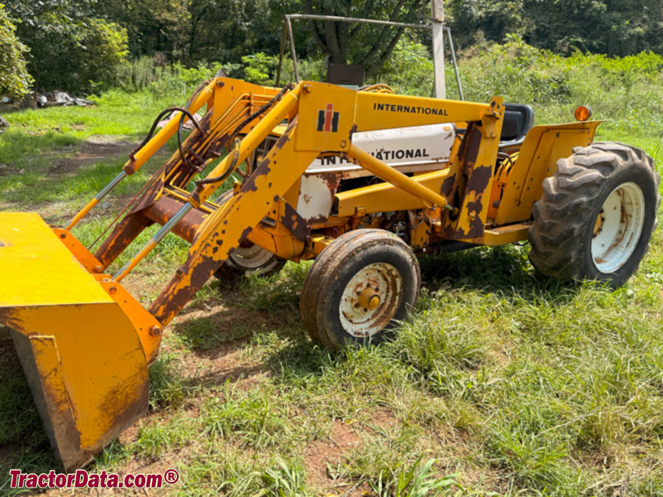 International 2405B industrial loader tractor.