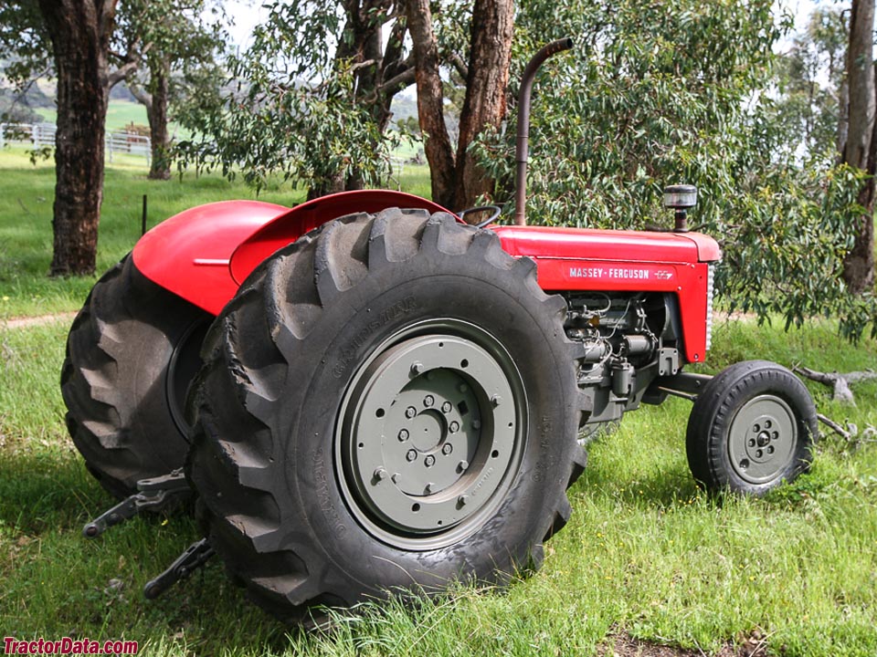 Massey Ferguson 765