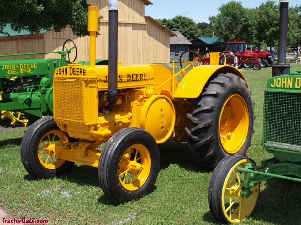 John Deere DI