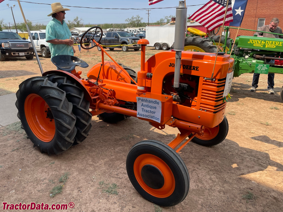 Deere LI in orange.