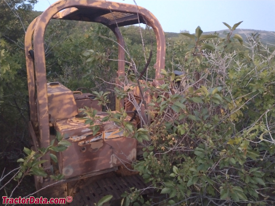 Abandoned International 125E.