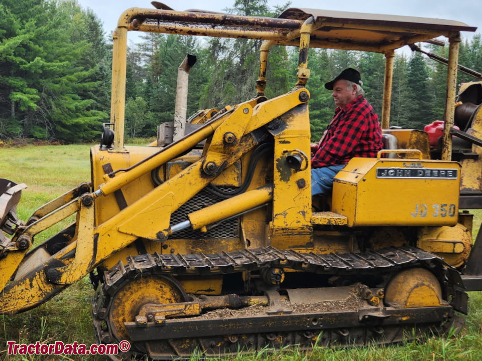 John Deere 350 crawler-loader, left side.