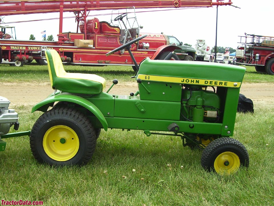 John Deere 60