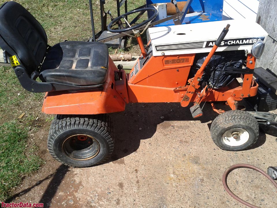 Allis-Chalmers B-207E