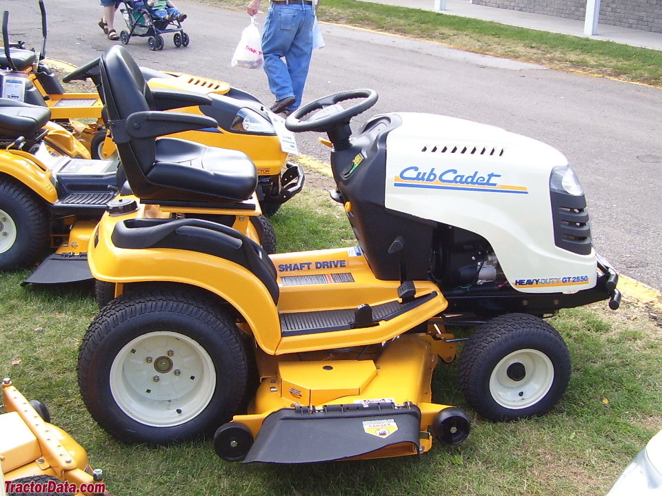 Cub Cadet GT 2550 garden tractor.