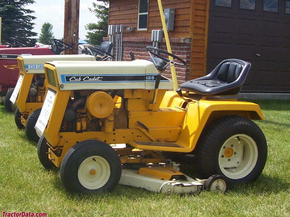 Cub Cadet 126