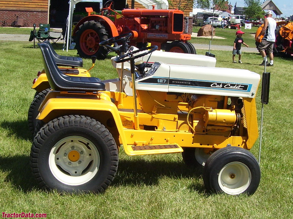 Cub Cadet 127.