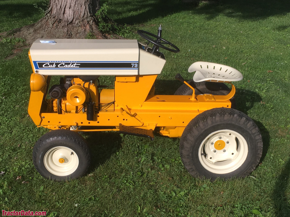 Cub Cadet 109.