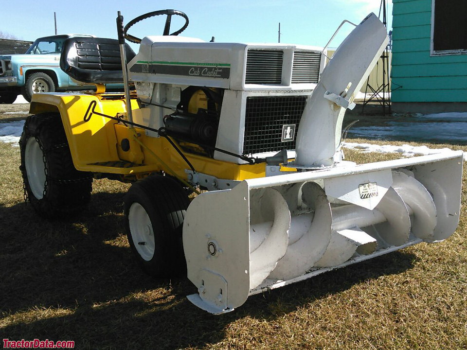 Cub Cadet 109 with snowblower.