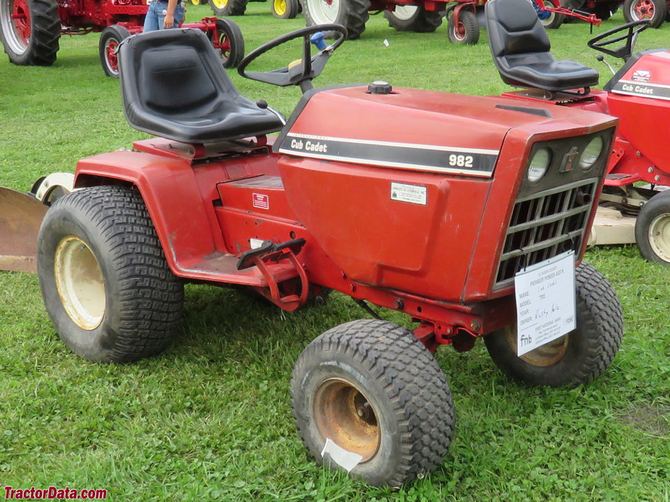 IH Cub Cadet.