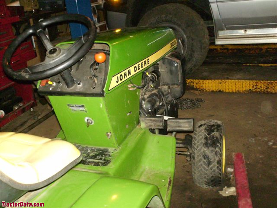 John Deere 300 operator station and controls.