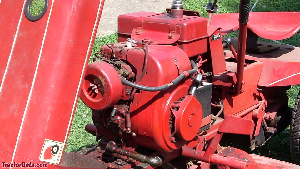 Wheel Horse L-155 engine image