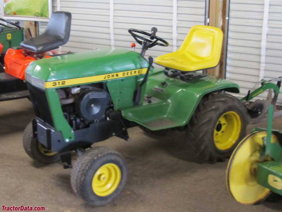 John Deere 312