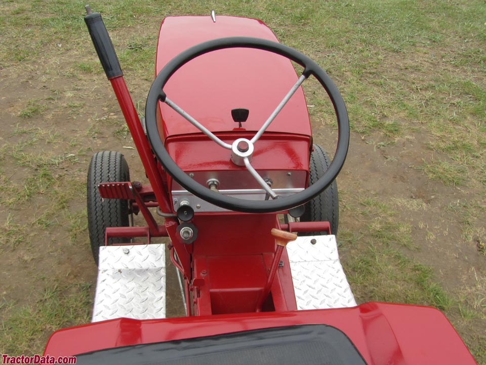 Wheel Horse 657 operator station and controls.