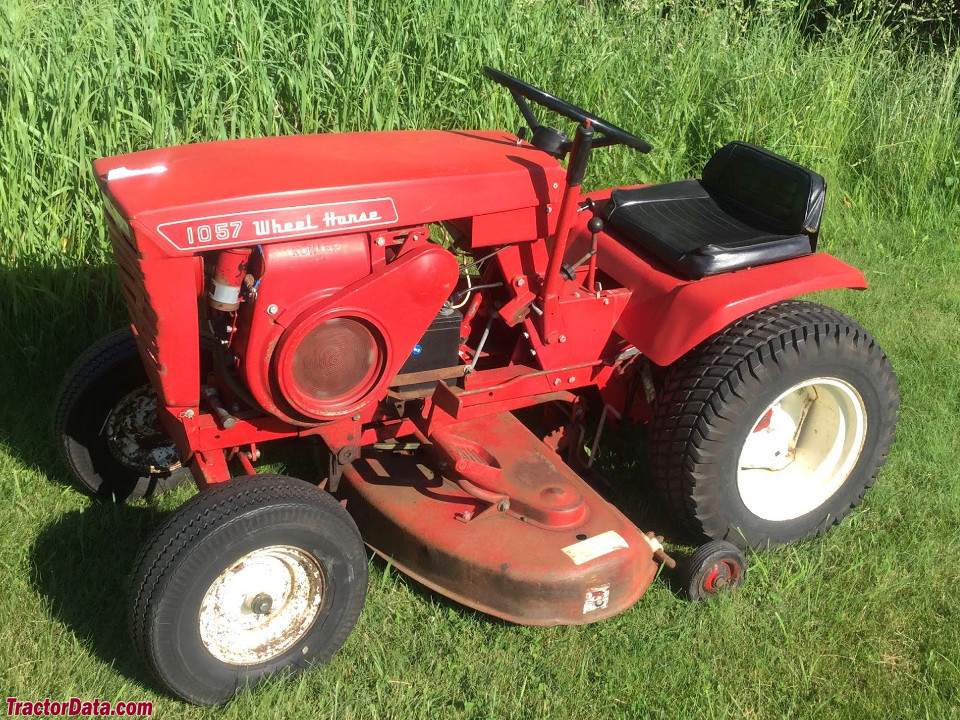 Wheel Horse 1057 tractor photos information