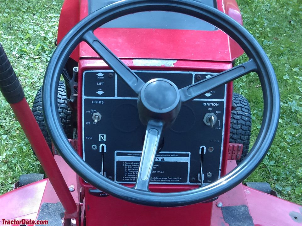 Wheel Horse B165 tractor photos information