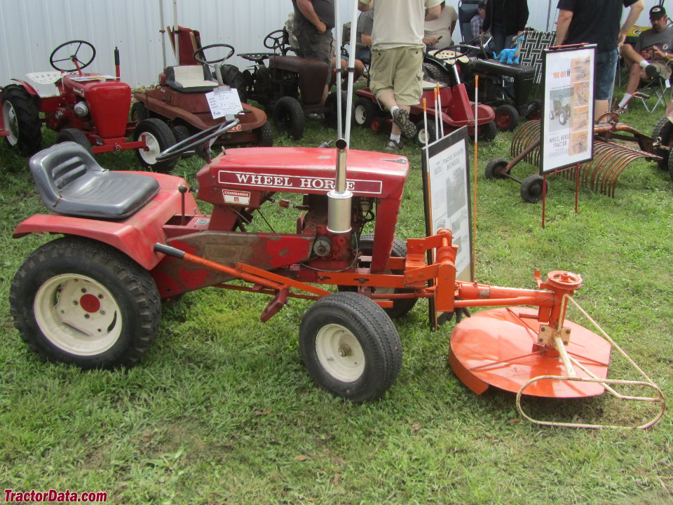 Wheel Horse Commando 6 with front mower.