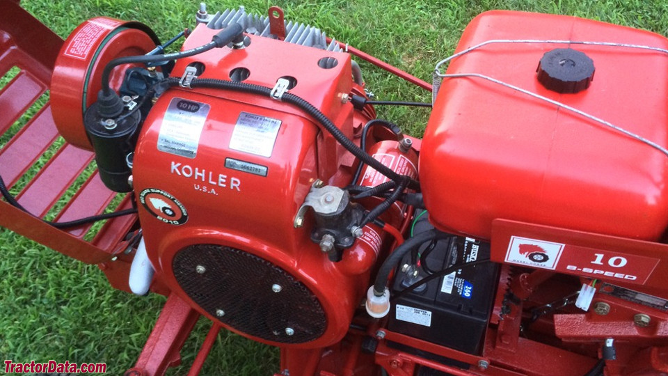 Wheel Horse 10HP engine image